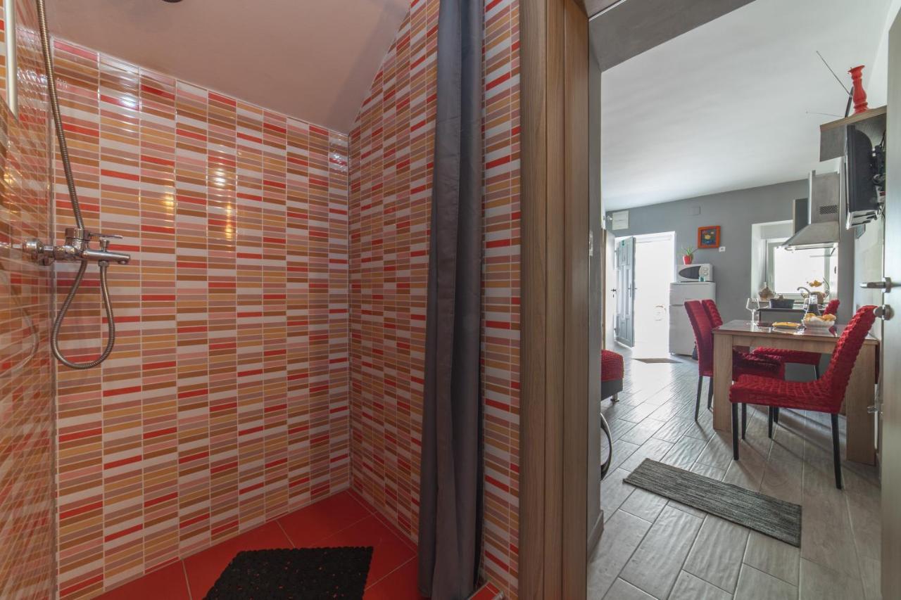Apartments Villa Mira Kaštela Eksteriør bilde